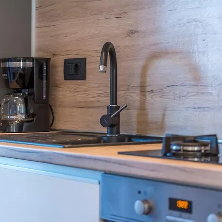 아파트 Bella With Balcony 포레치