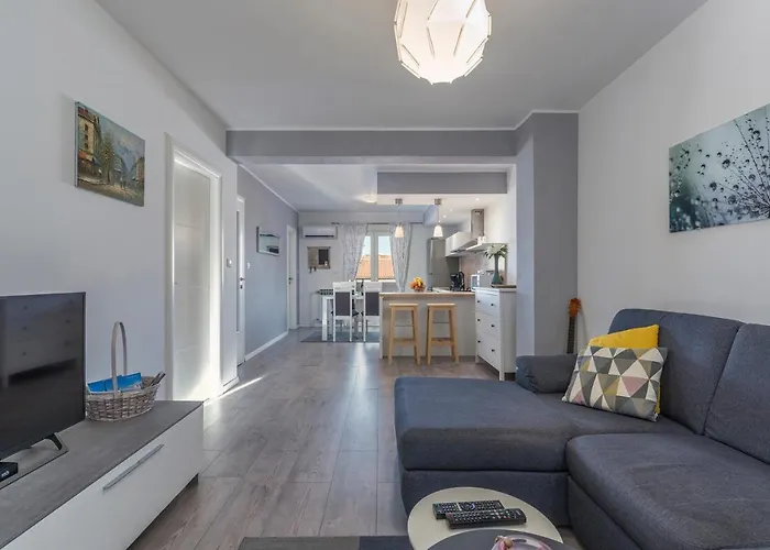 Bella With Balcony Apartman