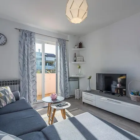 Bella With Balcony Апартаменти Пореч